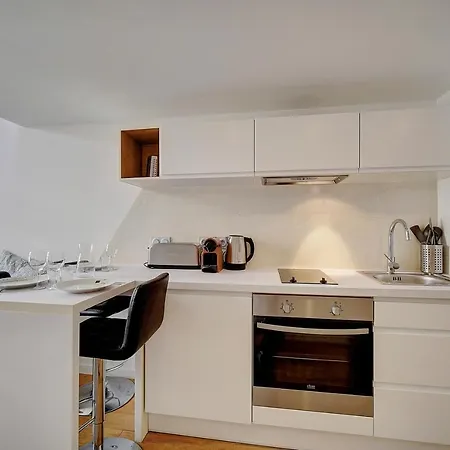 Laurier-200m Plage-4min Palais-verrière Côte D’azur Apartment *