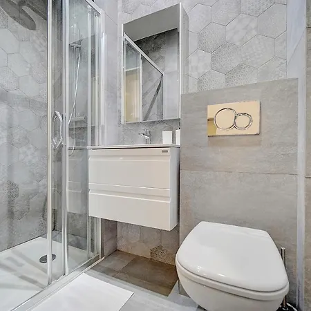 Apartment Laurier-200m Plage-4min Palais-verrière Côte D’azur
