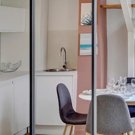 Apartment Immeuble Aux Fleurs-200m Des Plages - 4 Min Palais - Verriere Cote D'azur