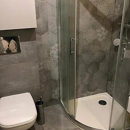 Apartment Immeuble Aux Fleurs-200m Des Plages - 4 Min Palais - Verriere Cote D'azur Cannes